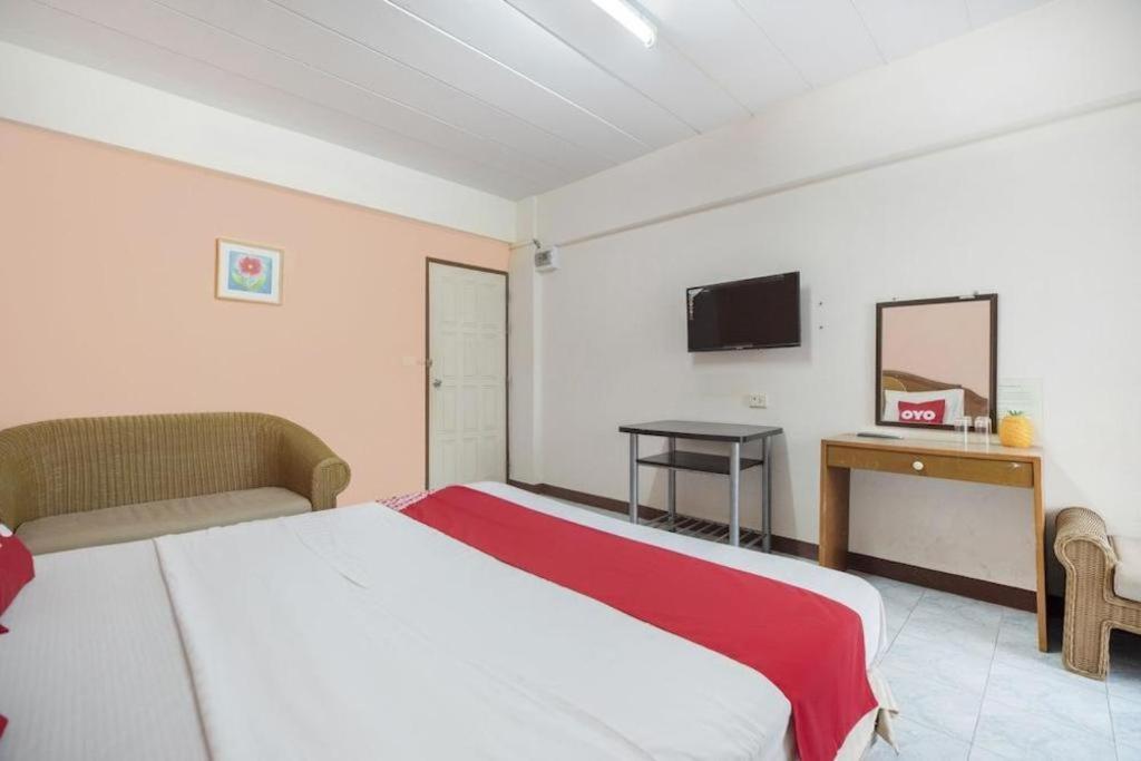 Oyo 519 B Min Airport Hotel Bangkok Exterior photo